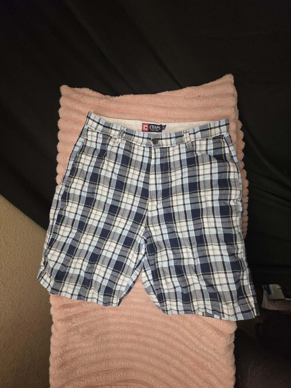 Chaps Plaid Shorts Size 32 Blue White Cotton
